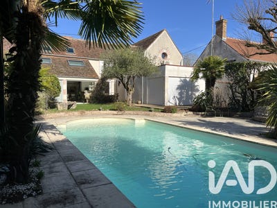 /international/fr/saint-denis-en-val-centre-val-de-loire-310106402630/