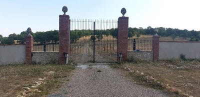/international/fr/cordes-sur-ciel-midi-pyrenees-120087124393/