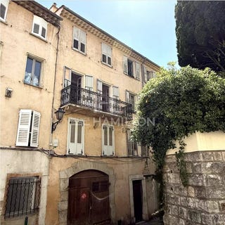 /international/fr/grasse-provence-alpes-cote-d-azur-310109129400/