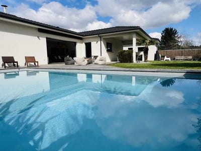/international/fr/saint-aubin-de-medoc-aquitaine-310108779488/