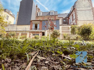 /international/fr/trouville-sur-mer-upper-normandy-310100107356/