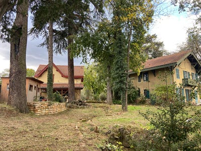 /international/fr/curis-au-mont-d-or-rhone-310098415463/