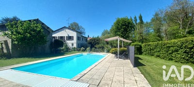 /international/fr/cerizay-charente-310106965911/