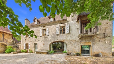 /international/fr/calvignac-midi-pyrenees-310109761208/