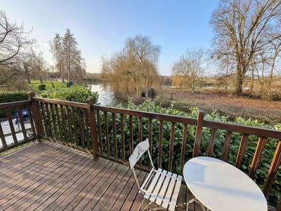 /international/fr/connelles-upper-normandy-310108594901/?lang=de