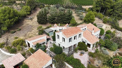 /international/fr/bize-minervois-languedoc-roussillon-310109050292/