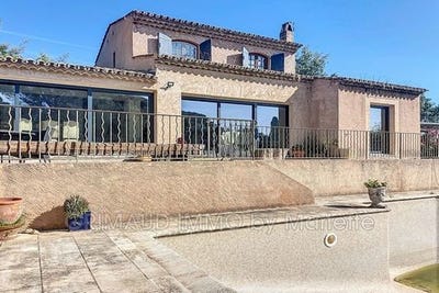 /international/fr/grimaud-provence-alpes-cote-d-azur-310101391411/?lang=it