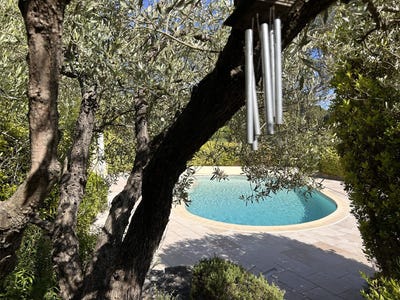 /international/fr/mallemort-provence-alpes-cote-d-azur-310108865312/