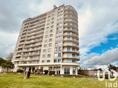 /international/fr/blois-centre-val-de-loire-310099050172/