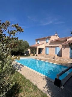 /international/fr/pertuis-provence-alpes-cote-d-azur-310109079887/