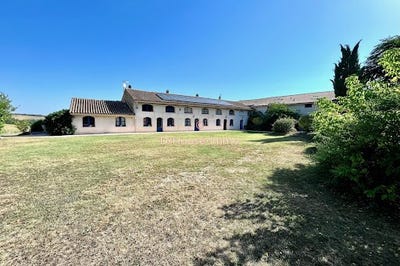 /international/fr/castelnaudary-languedoc-roussillon-310101279004/?lang=en
