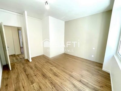 /international/fr/millau-midi-pyrenees-310102125281/