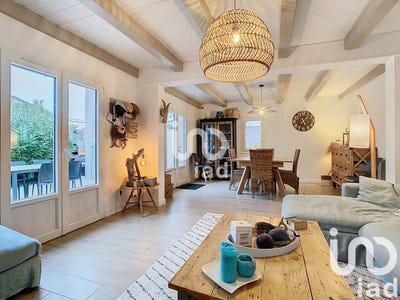 /international/fr/la-couarde-sur-mer-charente-310100105303/?lang=en