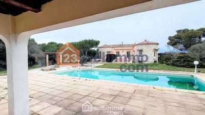 /international/fr/route-de-cazan-lambesc-provence-alpes-cote-d-azur-310101534498/