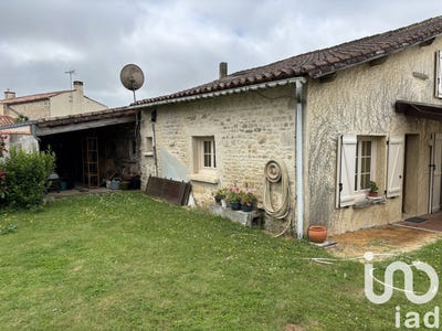 /international/fr/saint-michel-le-cloucq-pays-de-la-loire-310100006745/