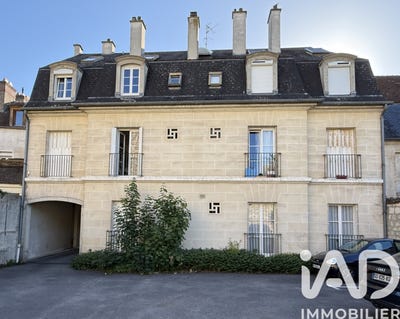 /international/fr/compiegne-picardie-310108369110/