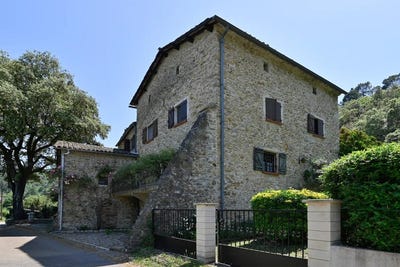 /international/fr/saint-florent-sur-auzonnet-languedoc-roussillon-310108556573/