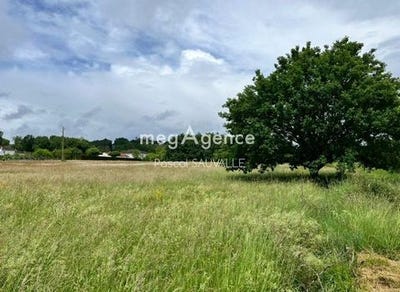 /international/fr/annesse-et-beaulieu-aquitaine-310107838398/