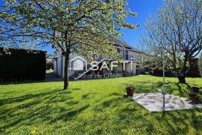/international/fr/ezy-sur-eure-upper-normandy-310107978083/