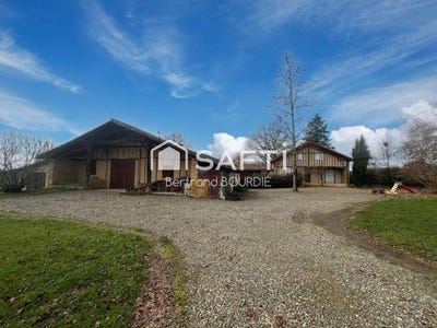 /international/fr/mauleon-d-armagnac-midi-pyrenees-310105774026/