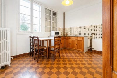 /international/fr/chartres-centre-val-de-loire-310109228263/?lang=th