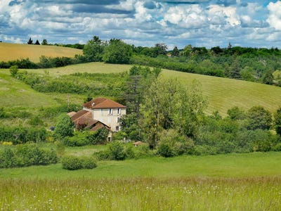 /international/fr/vic-fezensac-midi-pyrenees-310100793856/?lang=en