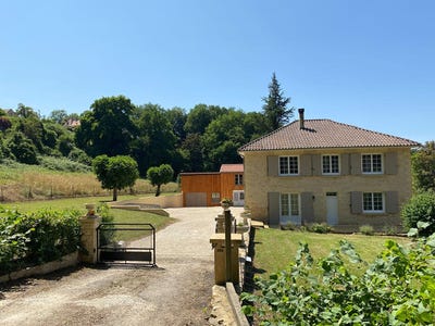/international/fr/carsac-aillac-aquitaine-310104988559/