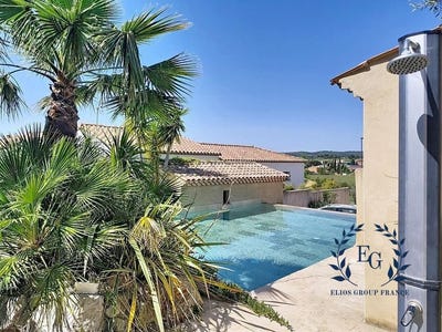 /international/fr/villeveyrac-languedoc-roussillon-310107949724/