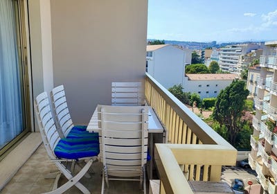 /international/fr/cannes-provence-alpes-cote-d-azur-310108996560/