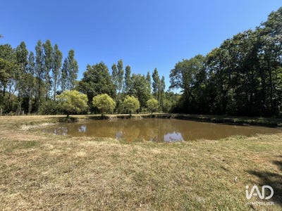 /international/fr/la-garnache-pays-de-la-loire-310109077058/