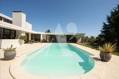 /international/fr/latresne-aquitaine-310107907758/
