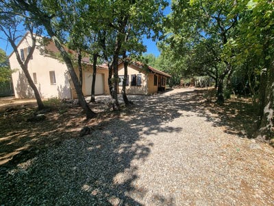 /international/fr/regusse-provence-alpes-cote-d-azur-310101418457/?lang=zh-cn