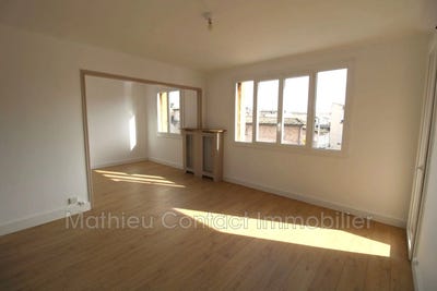 /international/fr/nimes-languedoc-roussillon-310107222103/