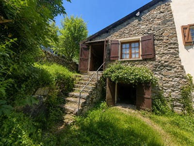/international/fr/ax-les-thermes-midi-pyrenees-310108455508/