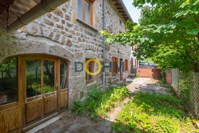 /international/fr/saint-pal-de-chalencon-auvergne-310101283908/?lang=zh-tw