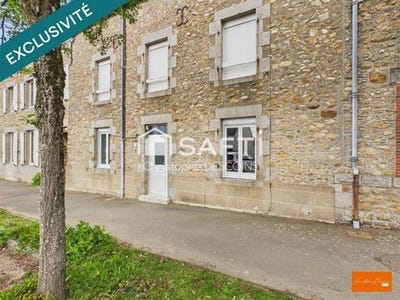 /international/fr/martigne-sur-mayenne-pays-de-la-loire-310105762557/