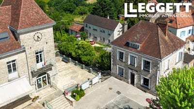 /international/fr/rouffignac-saint-cernin-de-reilhac-aquitaine-310100483620/