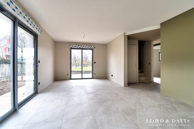 /international/fr/aix-les-bains-rhone-310107470243/