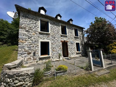/international/fr/saint-lary-midi-pyrenees-310107565331/