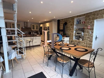 /international/fr/cuinzier-centre-val-de-loire-310107252360/