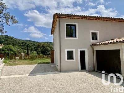 /international/fr/pegomas-provence-alpes-cote-d-azur-310100540926/