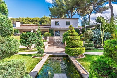 /international/fr/biot-provence-alpes-cote-d-azur-310108943273/