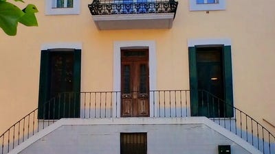 /international/fr/roquebrun-languedoc-roussillon-310100701942/