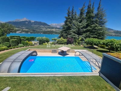 /international/fr/savines-le-lac-provence-alpes-cote-d-azur-310105824832/