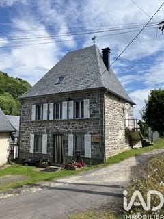 /international/fr/rochefort-montagne-auvergne-310106424214/