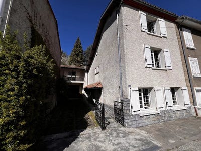 /international/fr/foix-midi-pyrenees-310108732867/?lang=th