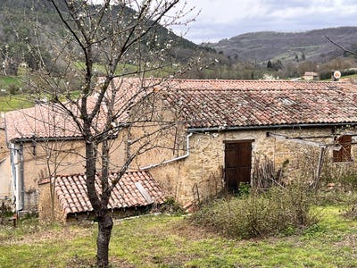 /international/fr/villefort-languedoc-roussillon-310107555553/