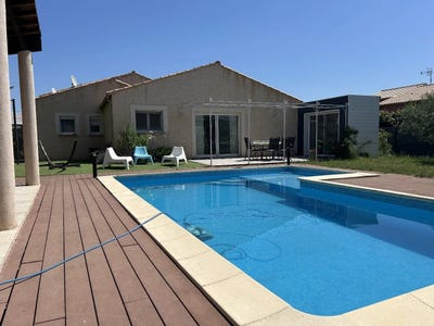 /international/fr/villeveyrac-languedoc-roussillon-310104946798/