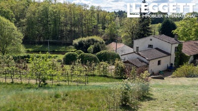 /international/fr/maisonnais-sur-tardoire-limousin-310106604673/