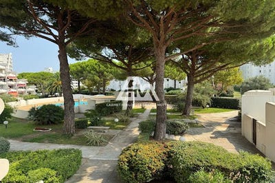 /international/fr/la-grande-motte-centre-val-de-loire-310101736208/